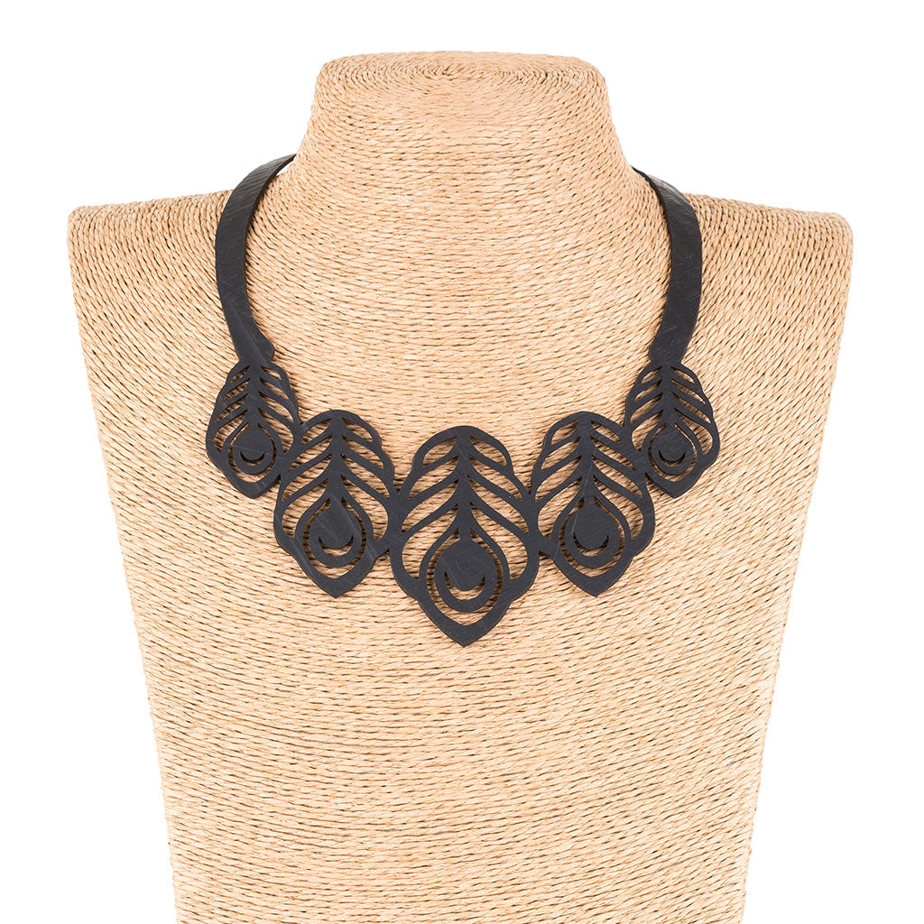 Small Peacock Feather Necklace by Paguro Upcycle